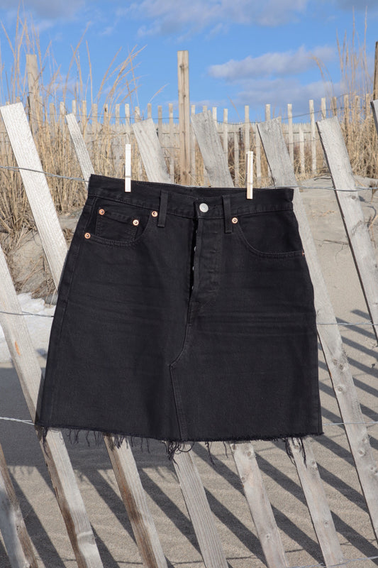 Levi’s Skirt - Size 26