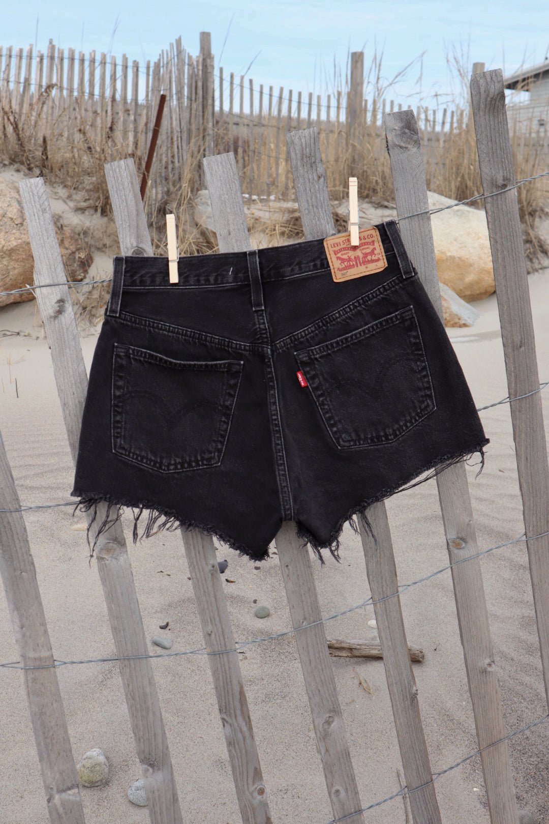 Levi’s Shorts - Size 27