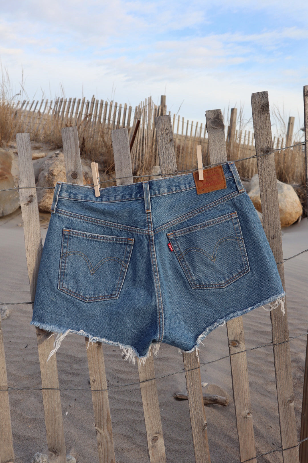 Levi’s Shorts - Size 31