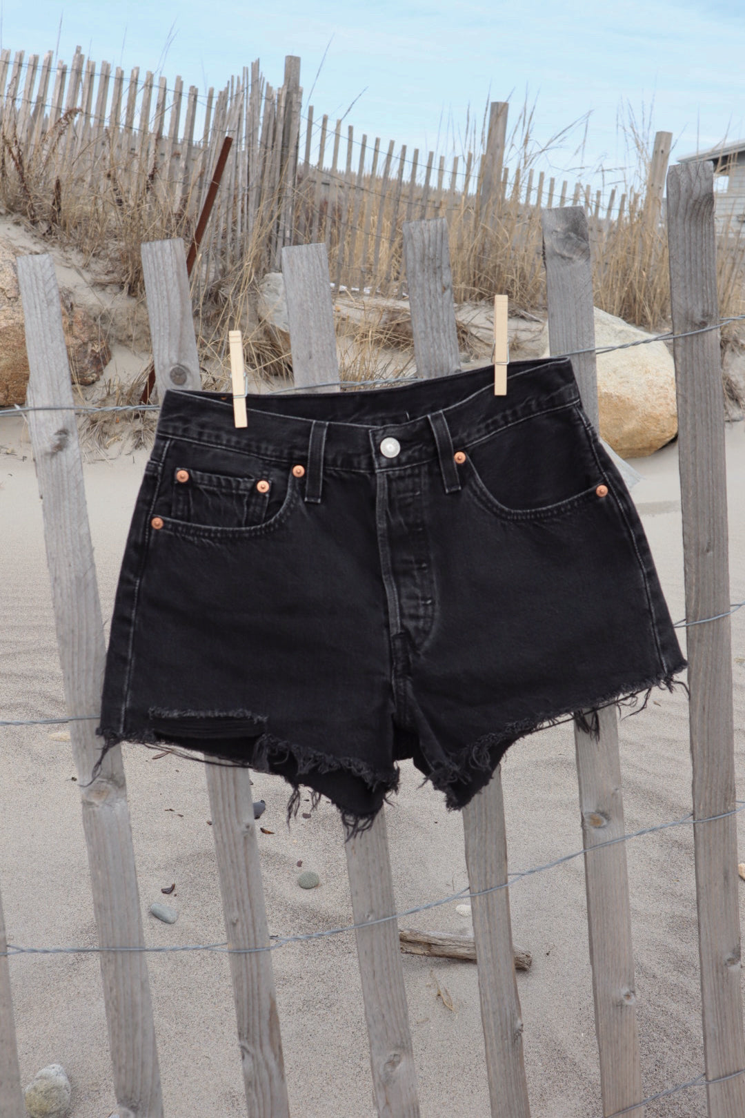 Levi’s Shorts - Size 27