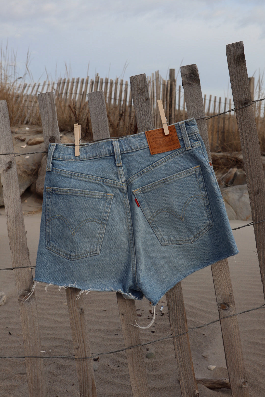 Levi’s Shorts - Size 27