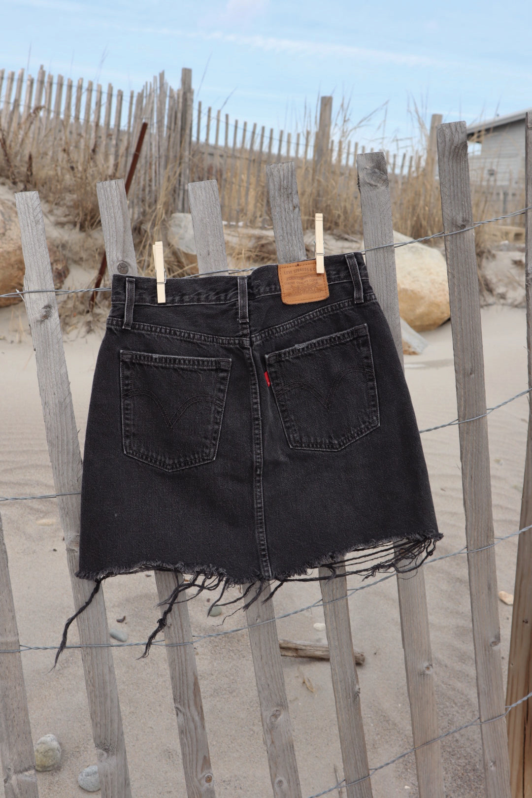 Levi’s Skirt - Size 25