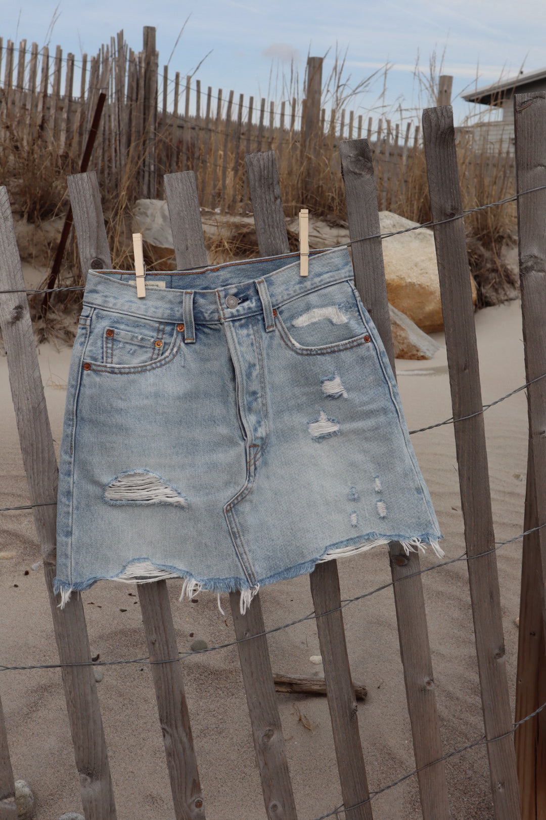 Levi’s Skirt - Size 25