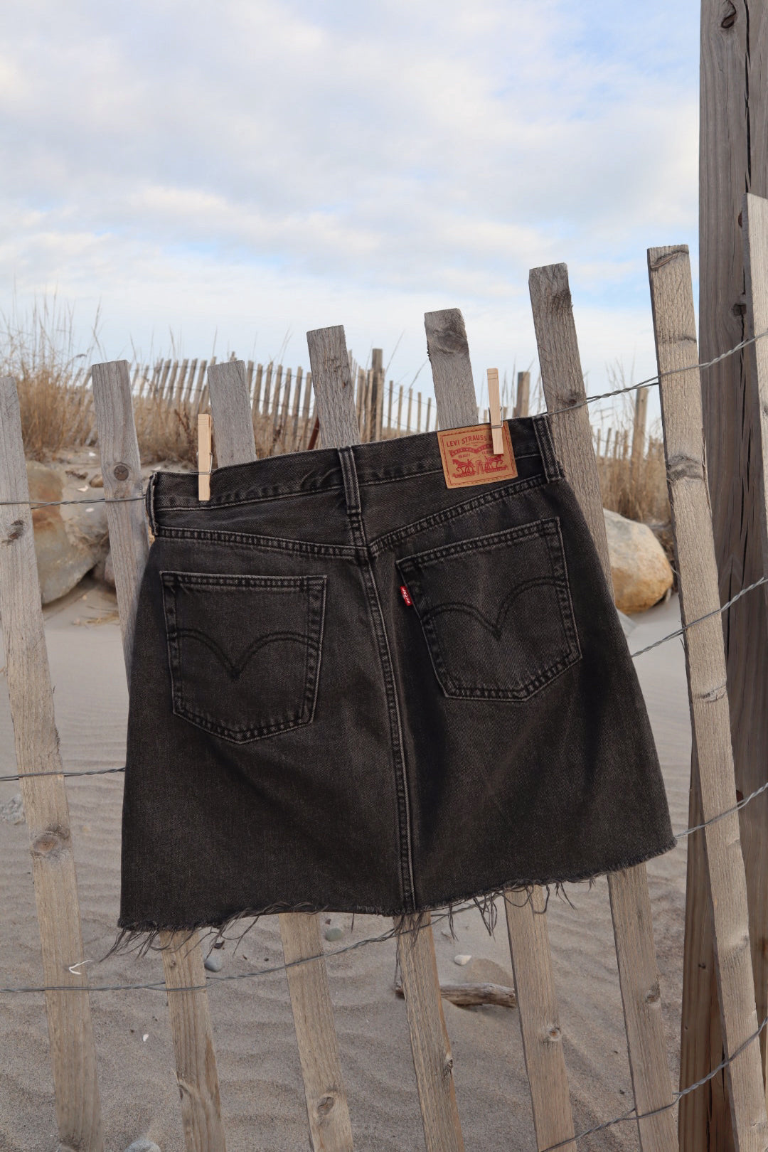Levi’s Skirt - Size 29