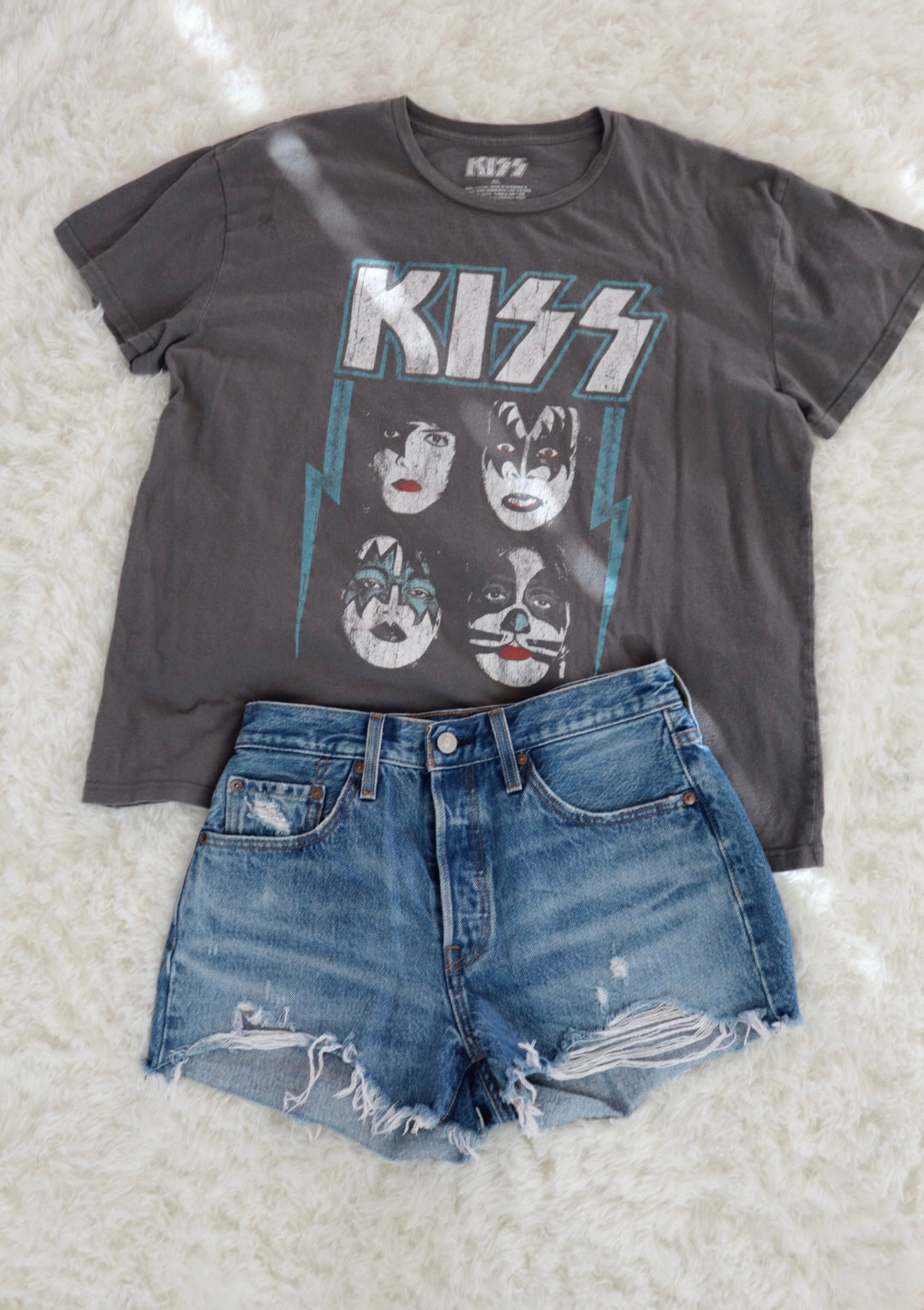 Kiss Tee - Size XL