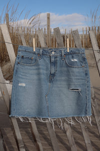 Levi’s Skirt - Size 31