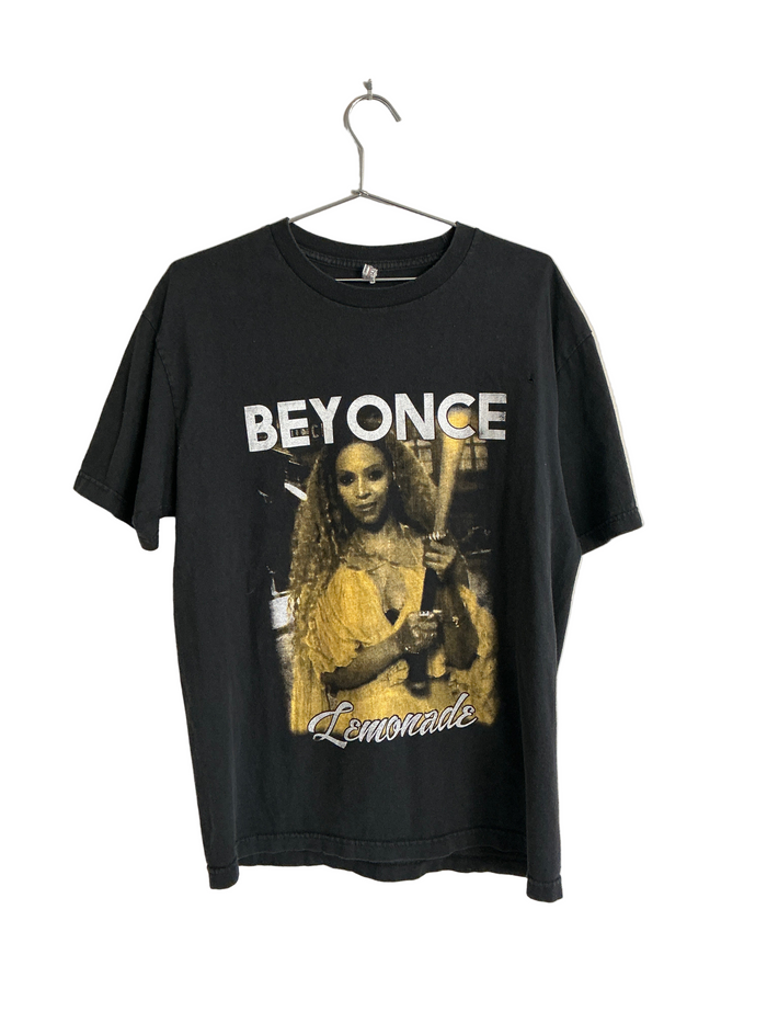 Beyoncé Lemonade Tee - Size L