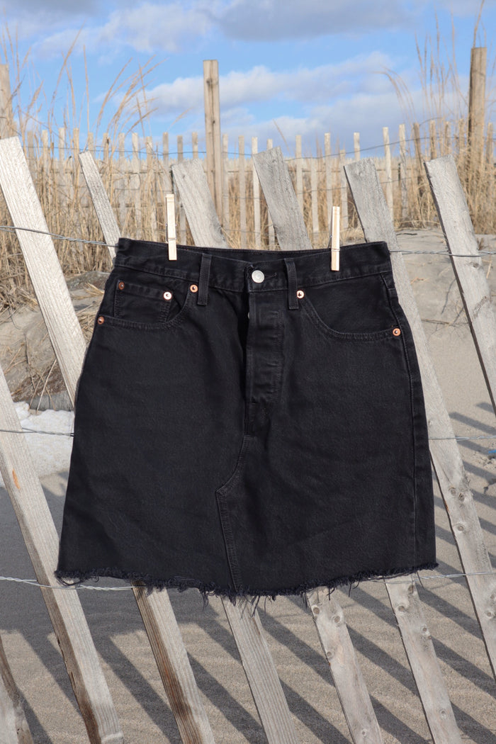 Levi’s Skirt - Size 26
