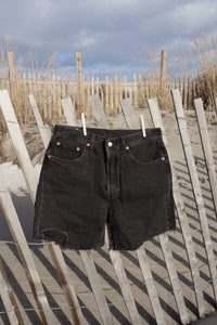 Levi’s Shorts - Size 30