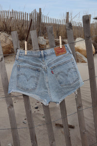 Levi’s Shorts - Size 27