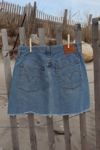 Levi’s Skirt - Size 29