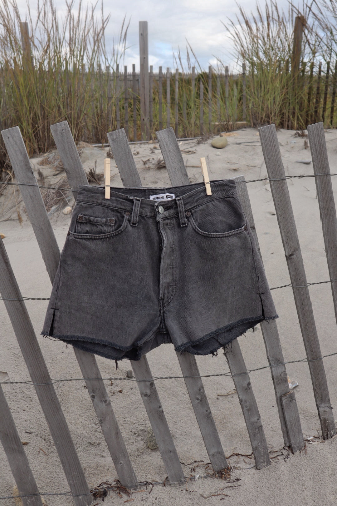 Re/Done x Levi’s Shorts - Size 26