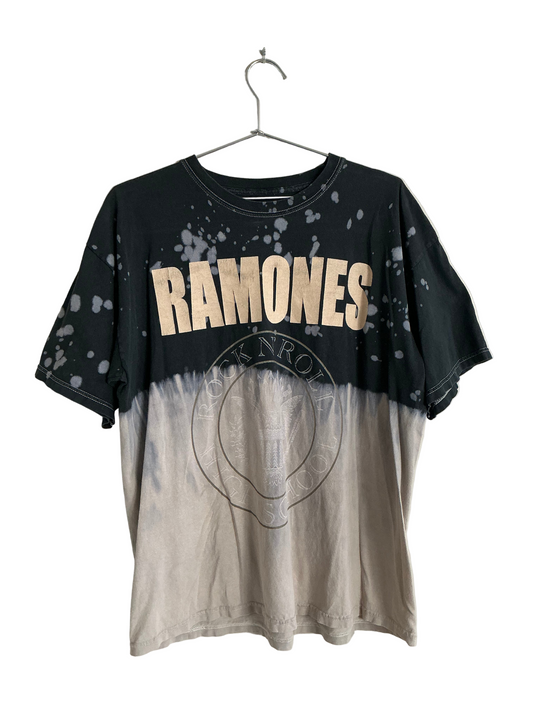 Ramones Tee - Size L